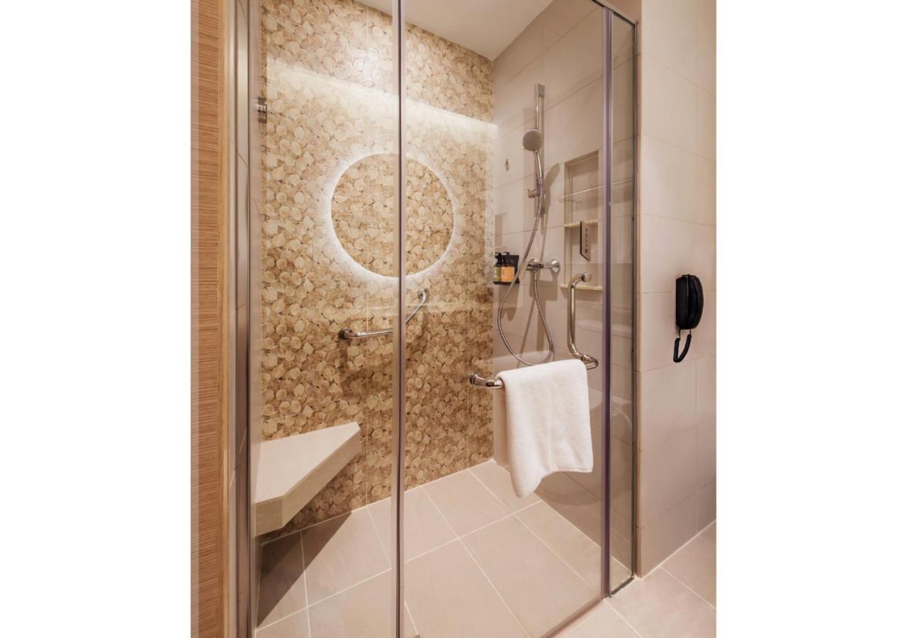 Sunway Hotel Big Box Нусаяя Екстер'єр фото